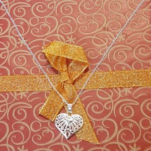 Silver plated necklace